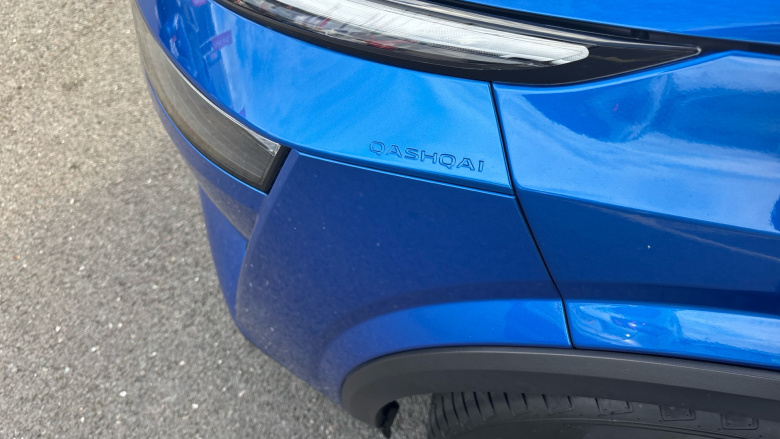 Nissan Qashqai 1.3 DiG-T MH Acenta Premium 5dr Petrol Hatchback